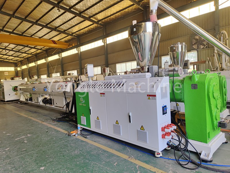 آلة بثق أنابيب Yongte PVC