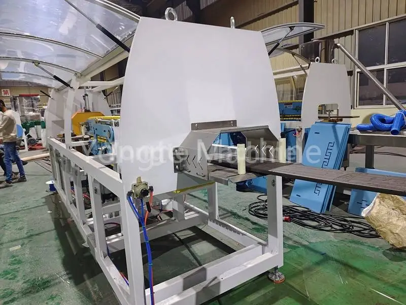 auto cutter of plastic lumber panel making machine
