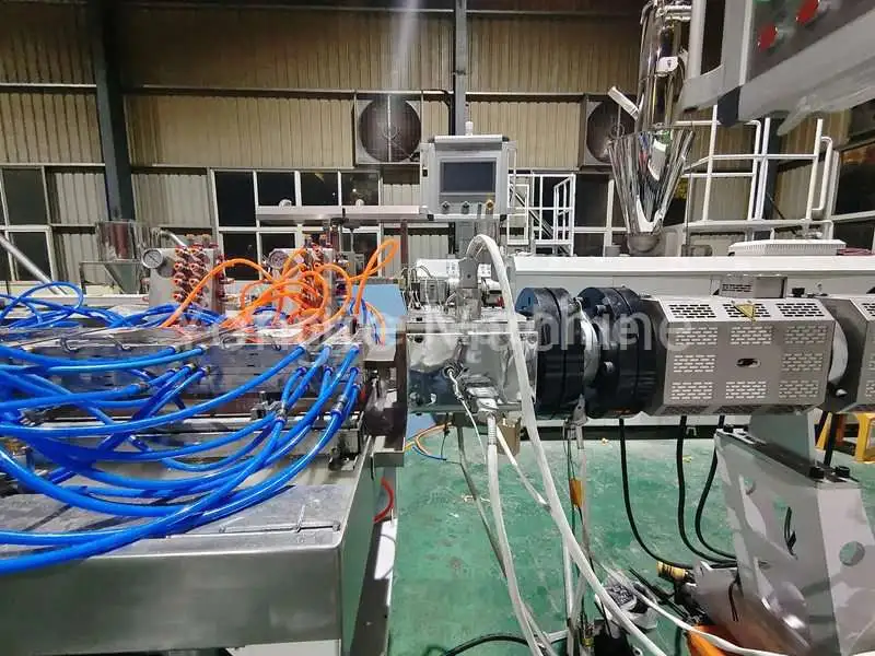 mold of plastic lumber panel making machine